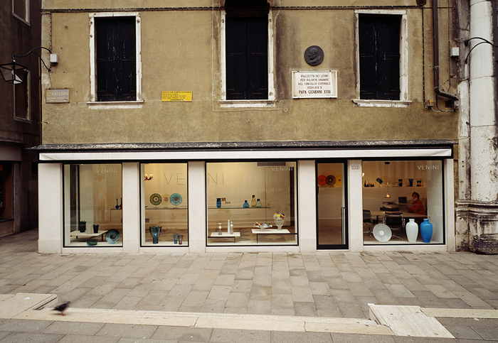 Negozio Venini - Cini Boeri - Foto di Gabriele Basilico